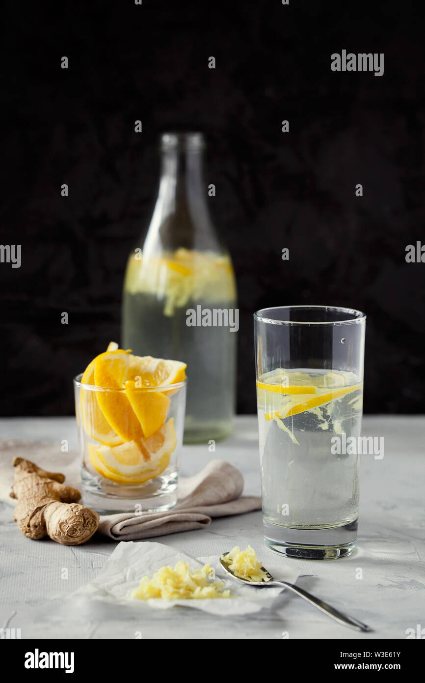 Close up lemon lemon juice bottles hires stock photography and images