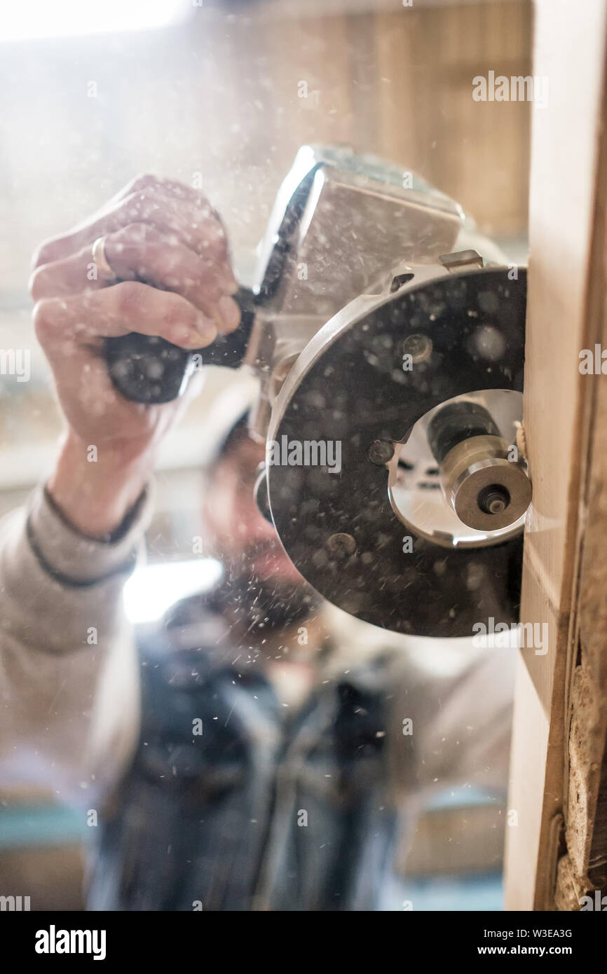 Routing timber hi-res stock photography and images - Alamy