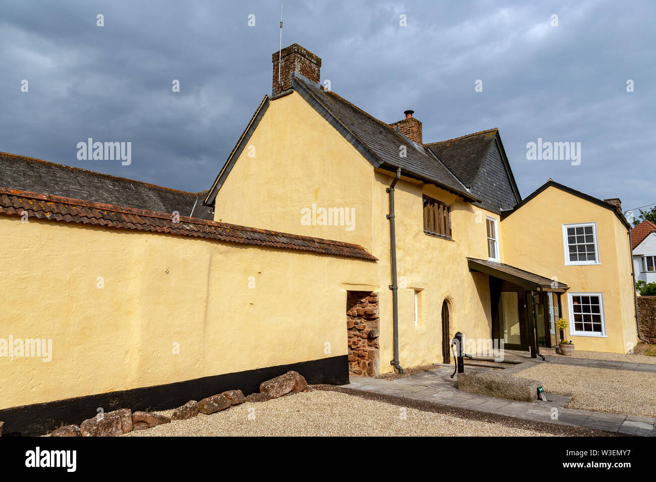 Bowhill House Exeter, Grade 1 listed.House. Built c1500 for Roger Holland, a prominent Exeter citizen, MP and Sheriff of Devon; it passed to the Carew Stock Photo