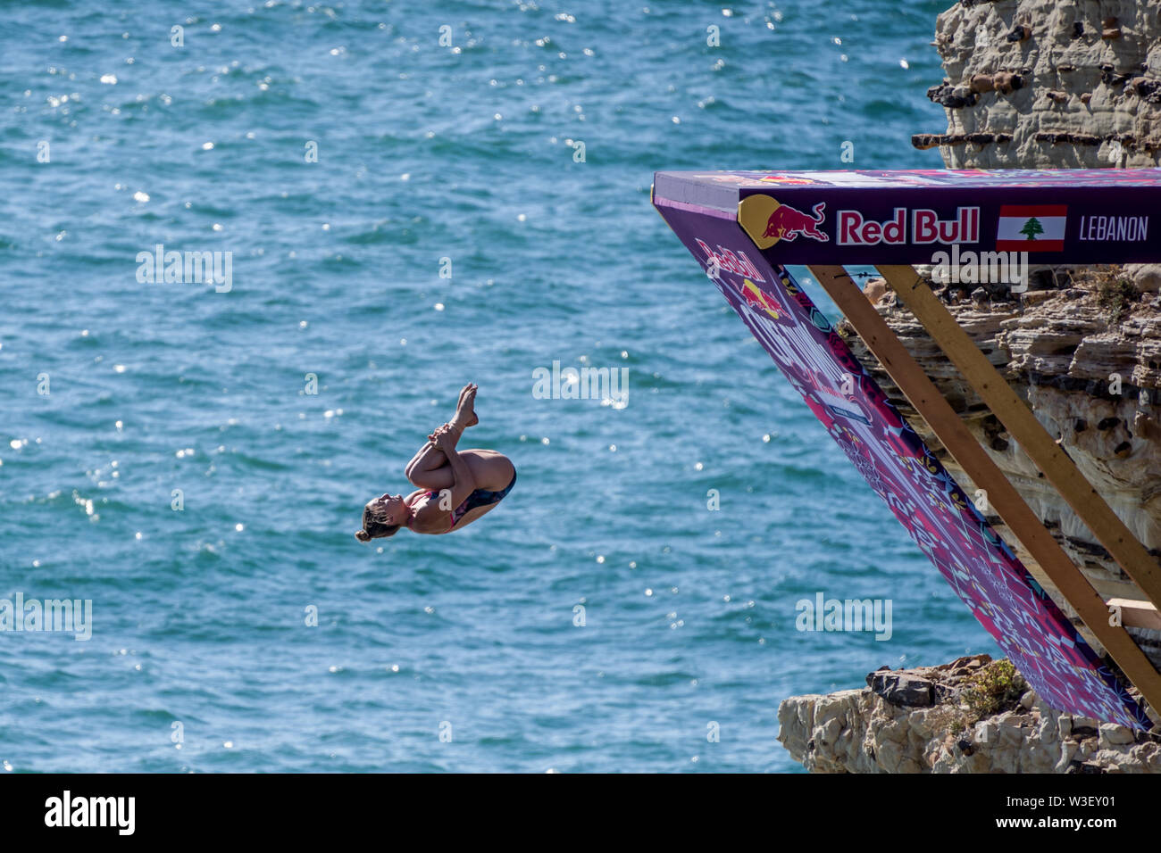 Woman High Dive High Resolution Stock Photography And Images Alamy