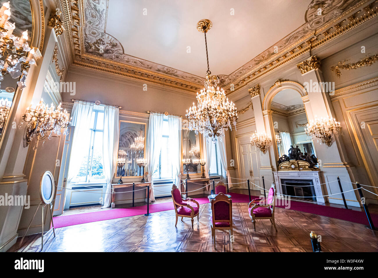 Royal palace brussels interior hi-res stock photography and images - Alamy
