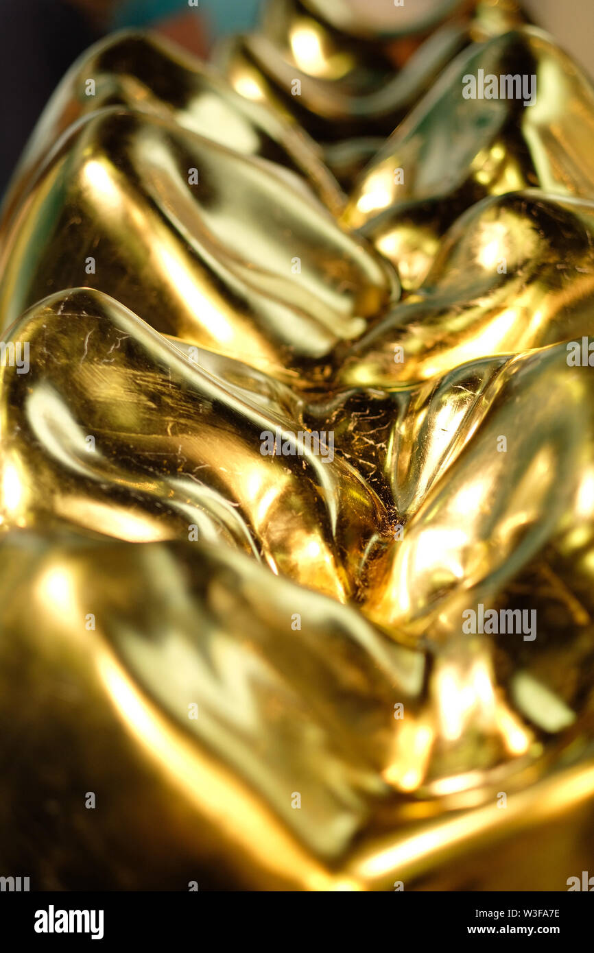Abstract view of a series of titanium dental crowns Stock Photo - Alamy