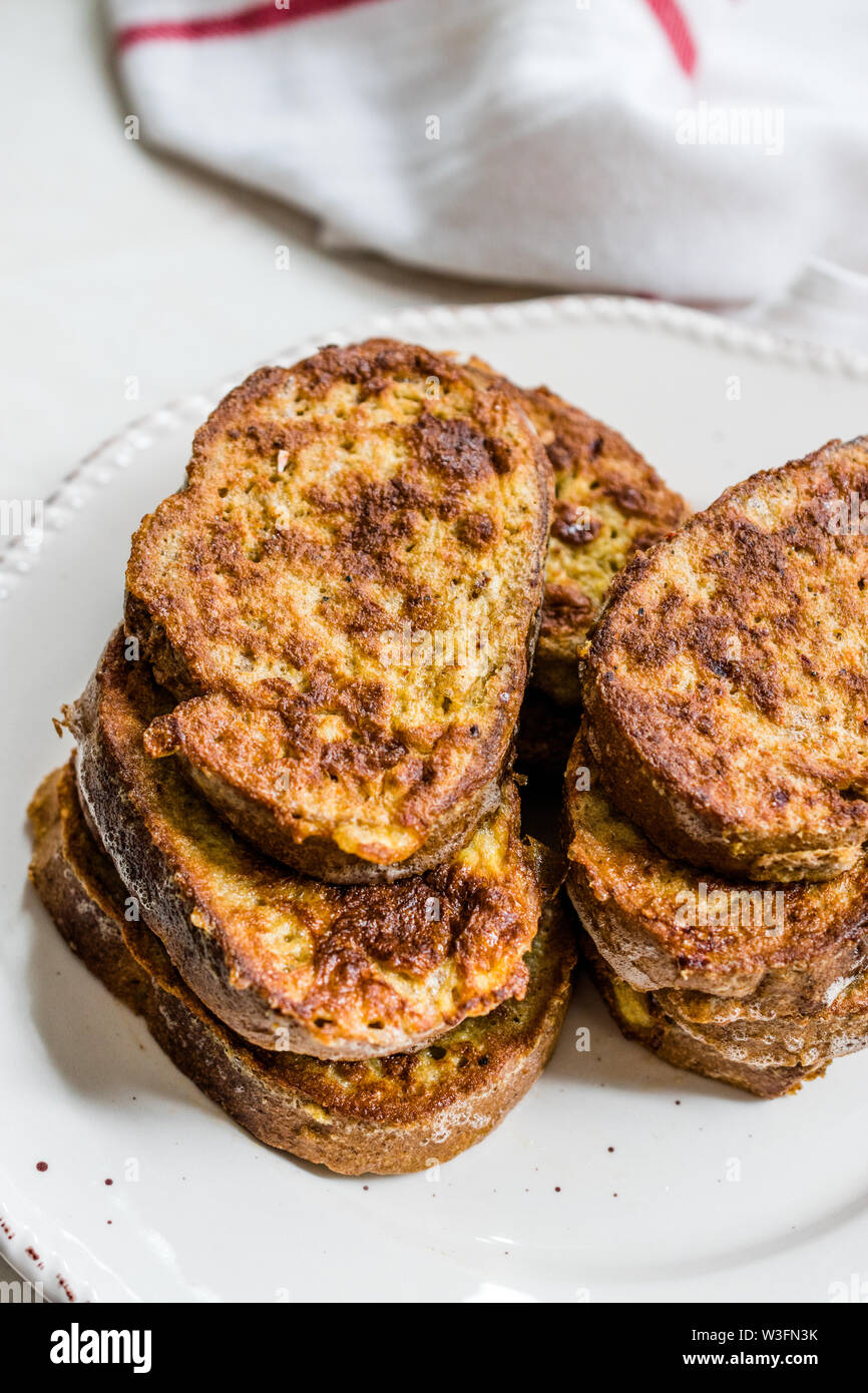 Turkish Egg Bread / Yumurtali ekmek / French Toast. Traditional Recipe