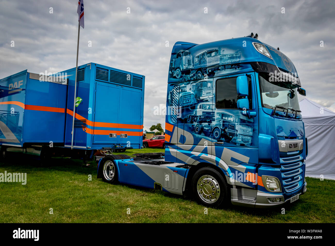 Custom Lorry High Resolution Stock Photography And Images Alamy