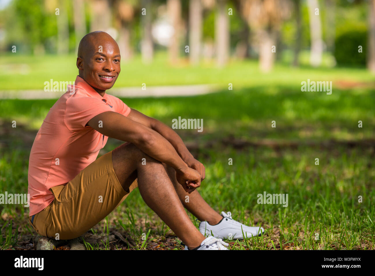 Handsome bald african american hi-res stock photography and images - Alamy