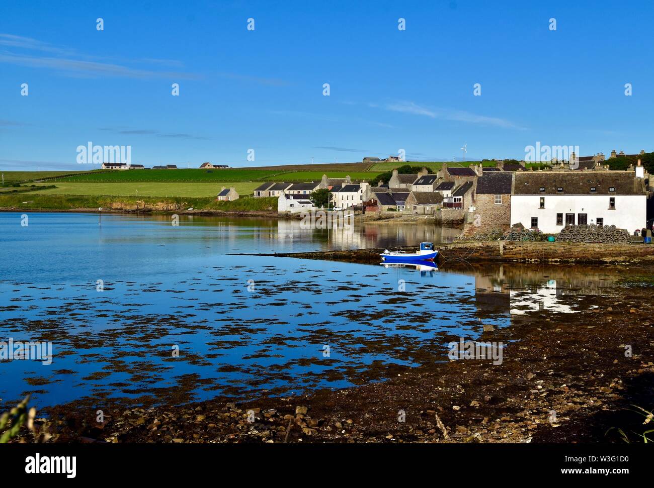 The town of St. Margaret’s Hope on South Ronaldsay. Stock Photo