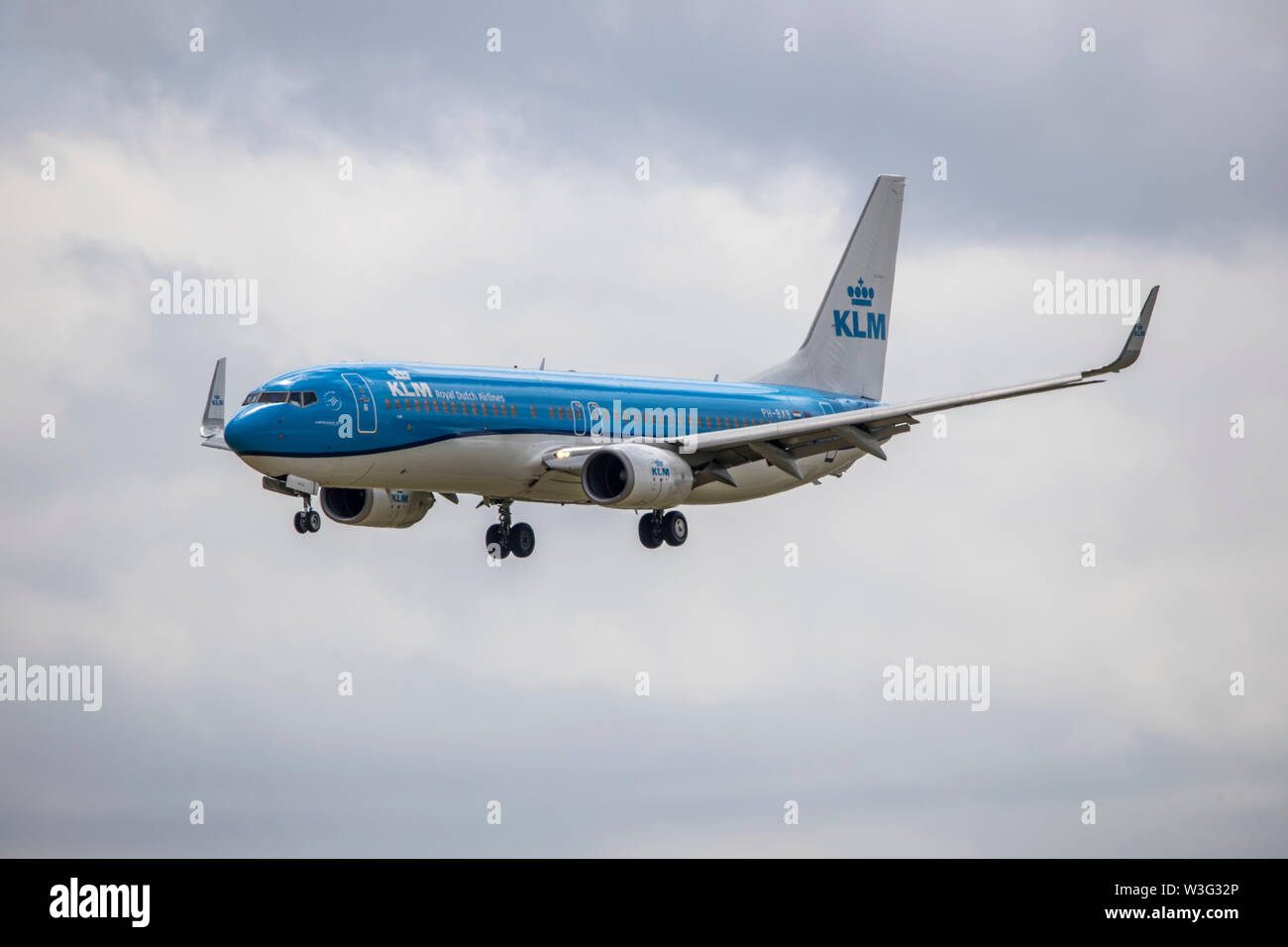 Amsterdam Schiphol Airport, KLM Boeing 737-800, at landing, landing approach, Stock Photo