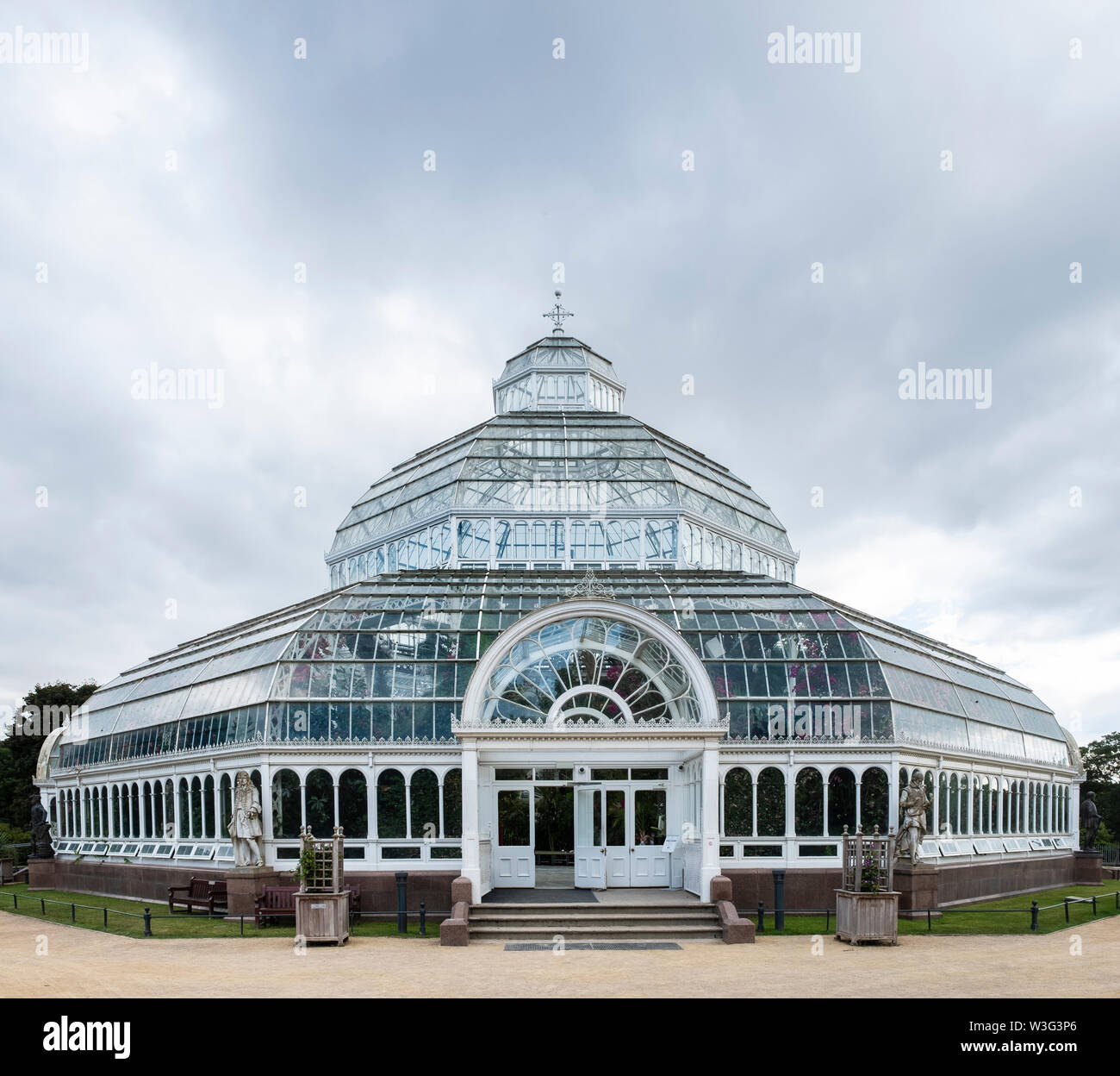 Sefton Park Palm House Hi res Stock Photography And Images Alamy sefton-park-palm-house-hi-res-stock-photography-and-images-alamy