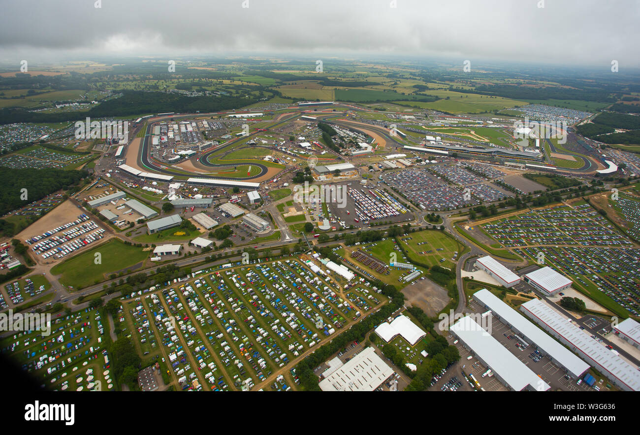 An aerial view of Silverstone Camping at Litchlake Farm, Silverstone