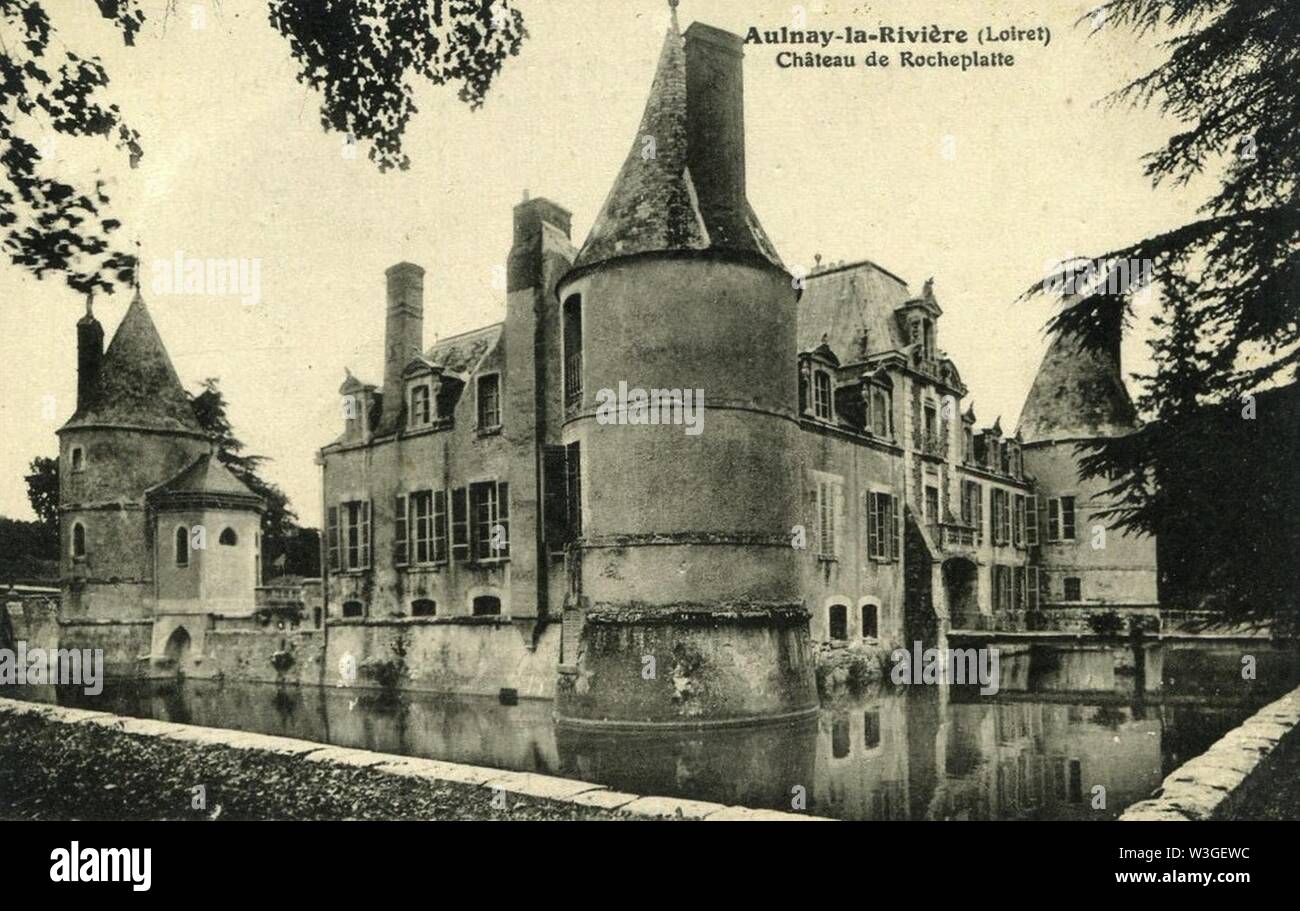 Chateau de la riviere la riviere hires stock photography and images — free download