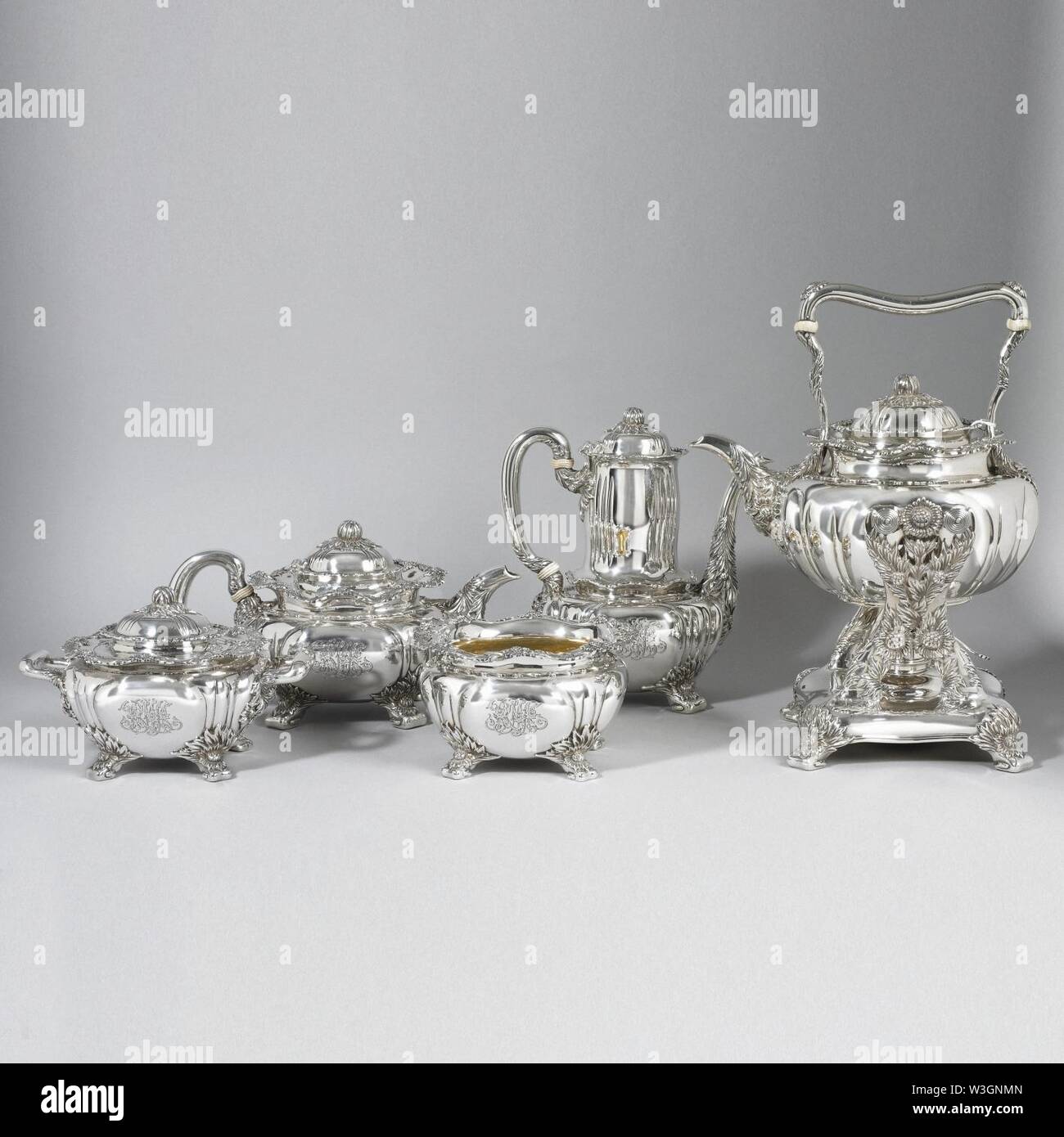 Archival teapot hi-res stock photography and images - Alamy