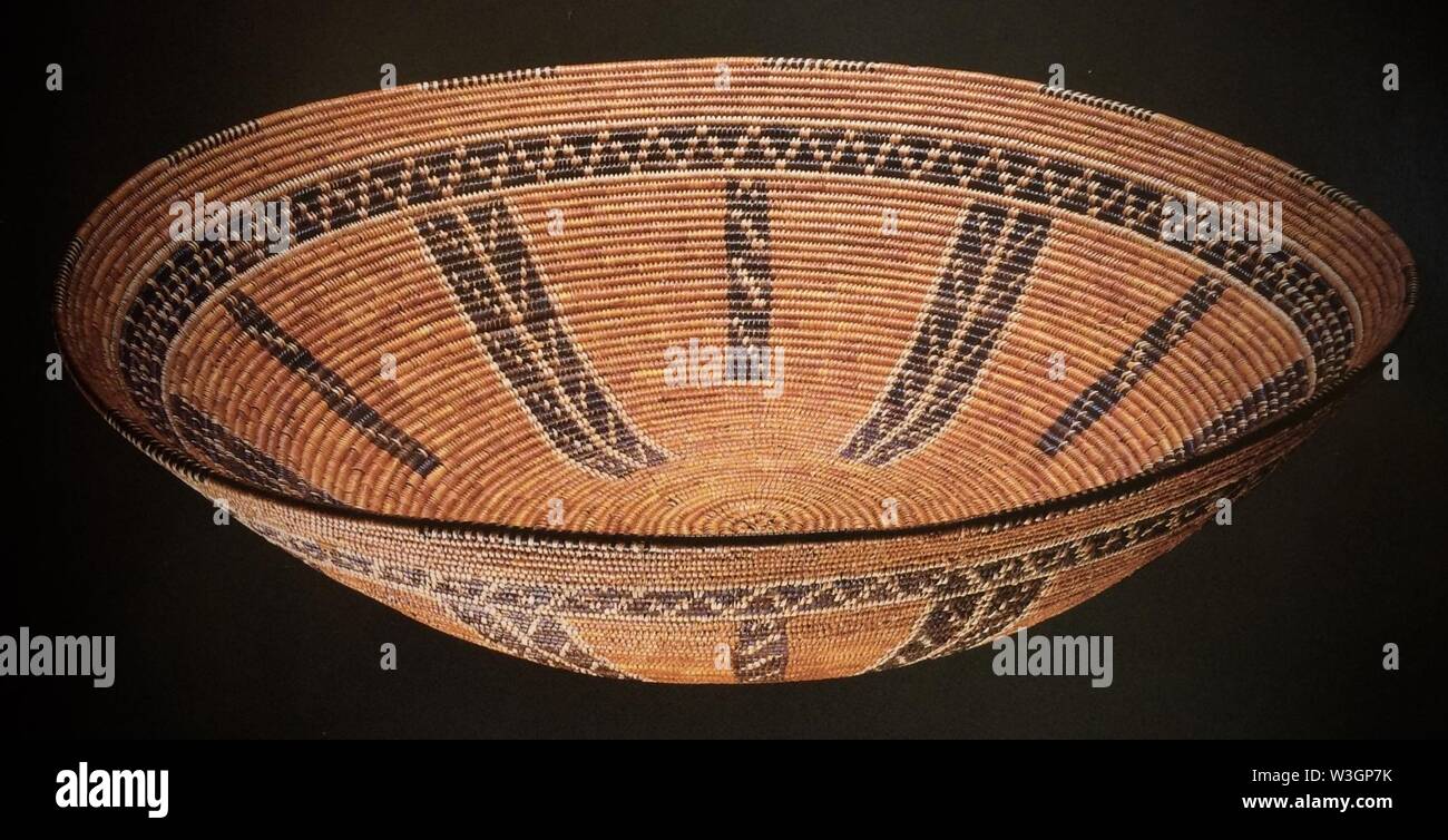 Chumash hires stock photography and images Alamy