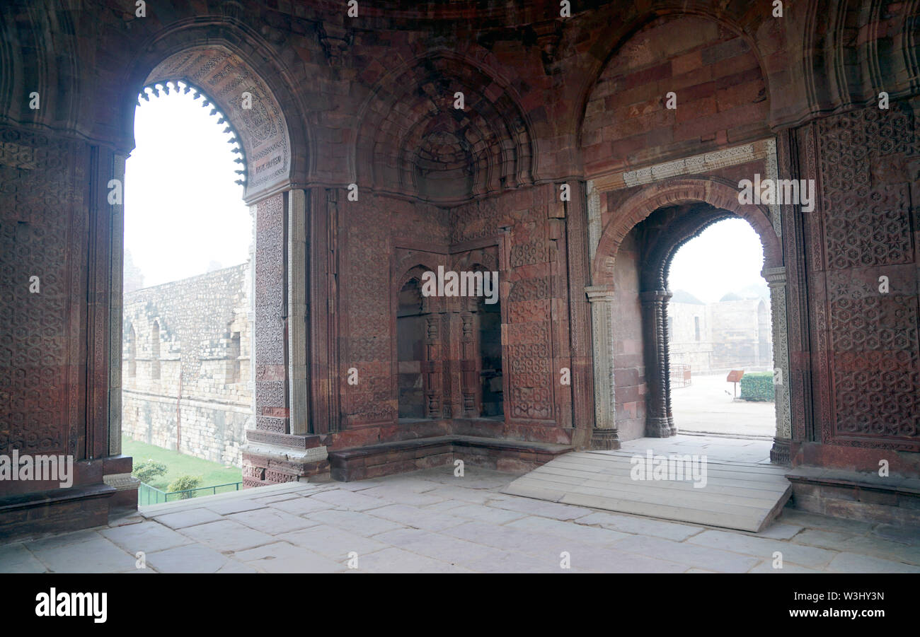 Alai Darwaza gateway, Qutb Minar Complex, Delhi, India Stock Photo