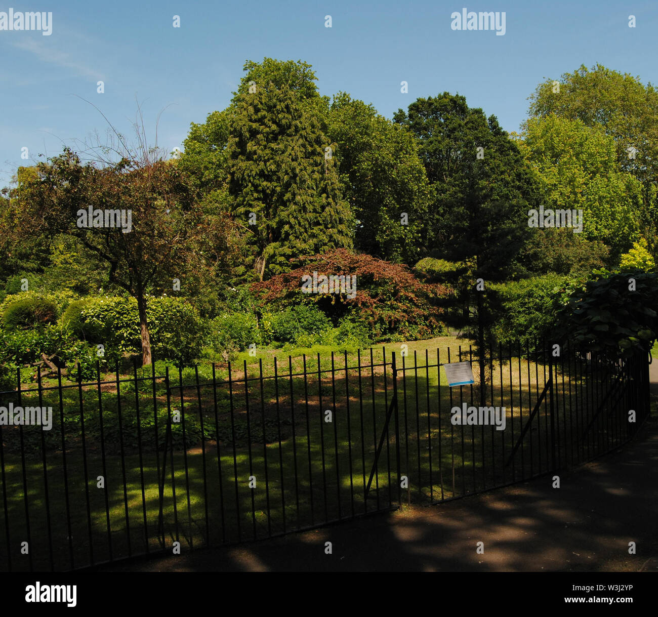 Henrietta gardens bath hires stock photography and images Alamy
