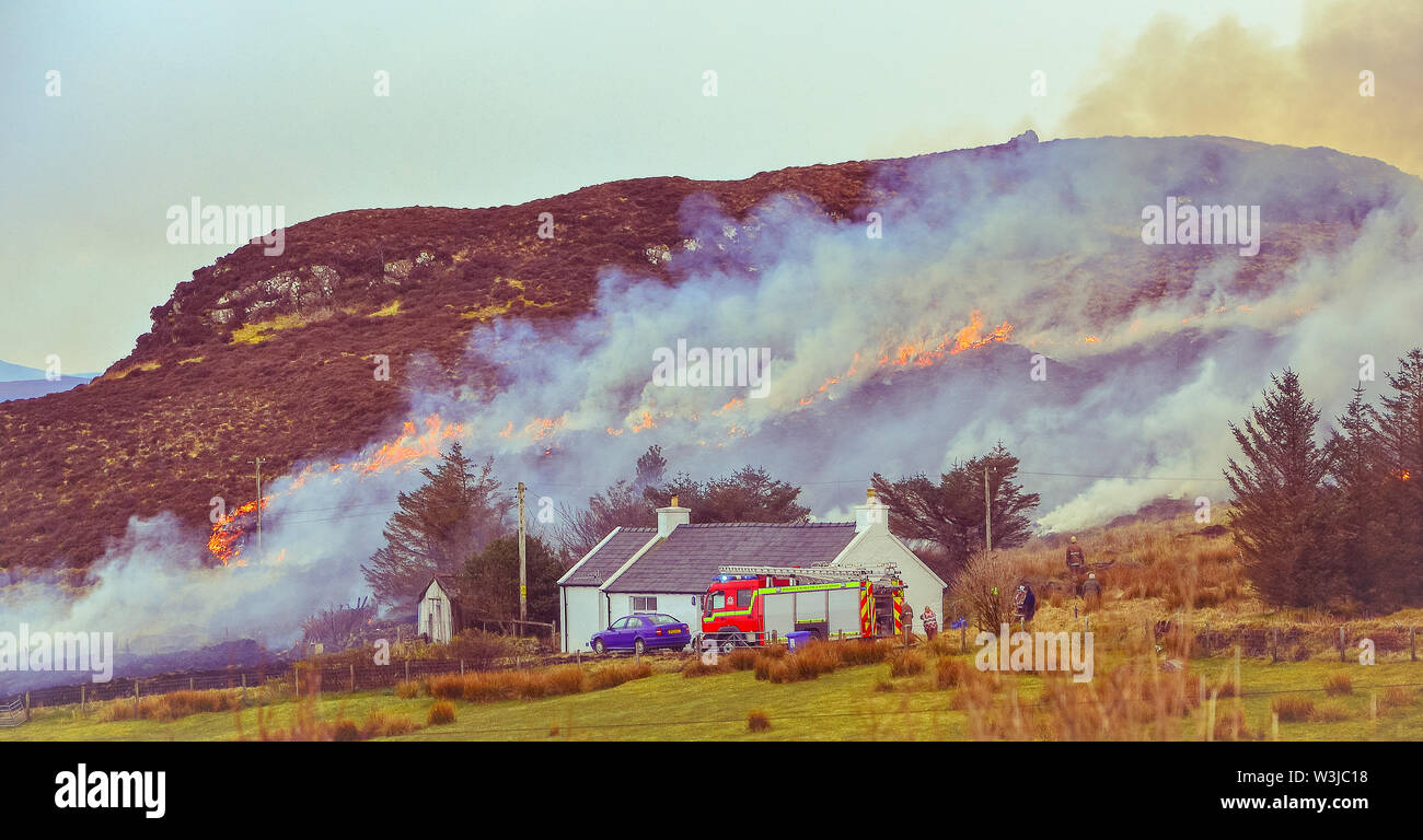 Wildfire scotland hi-res stock photography and images - Alamy