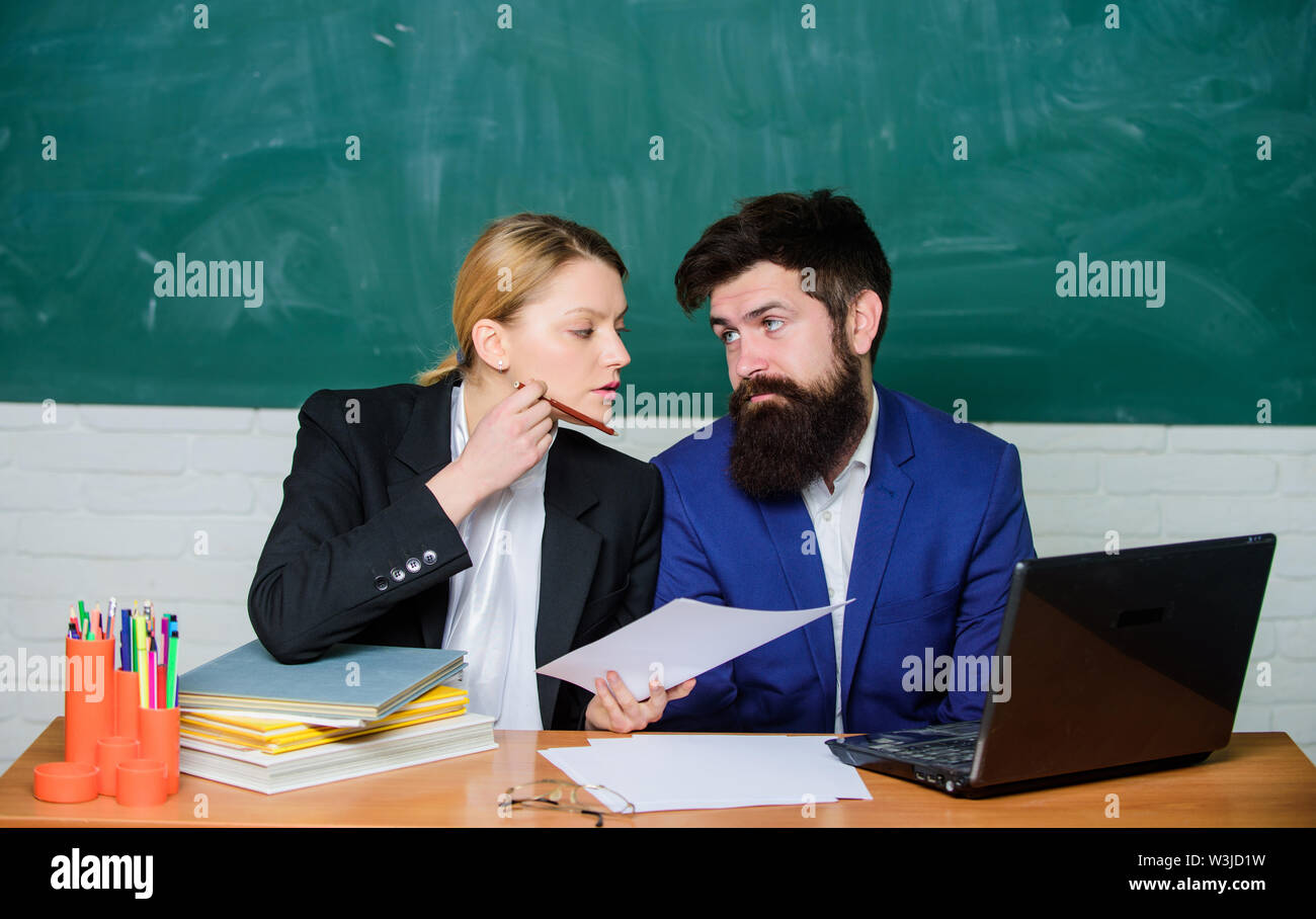 English Supervisor School education. Take into account educational norms. Prepare for ...
