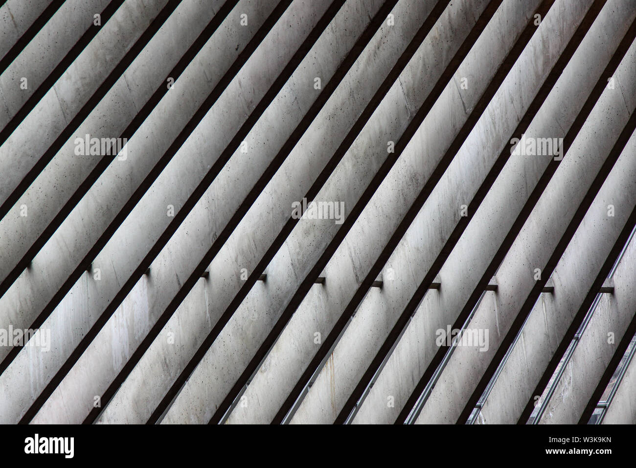 Side view of a minimalist window construction surrounding the dome in Temppeliaukio Church (Helsinki, Finland). Light and shadow create an interesting Stock Photo