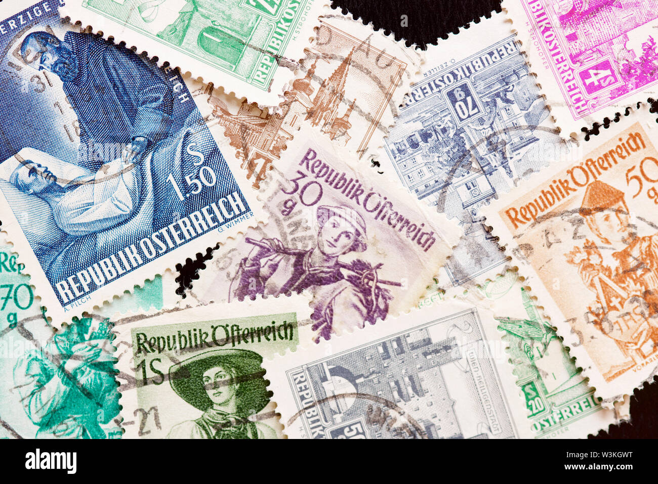 Franked postage stamp stamps hi-res stock photography and images - Alamy
