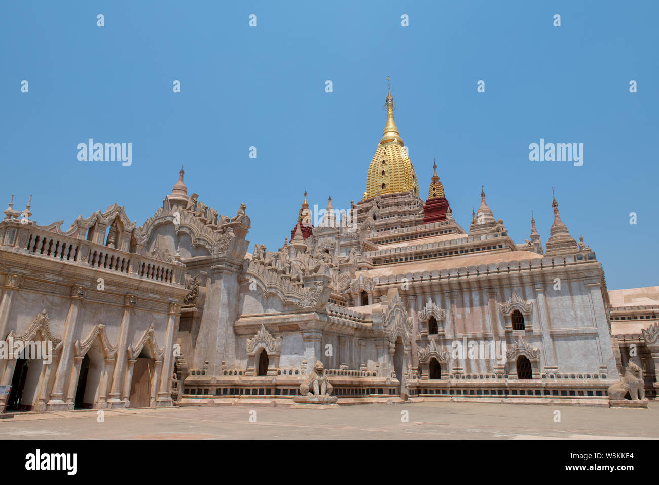 Myanmar aka Burma, Bagan. Ananda Temple aka Ananda Phaya. Buddhist temple built in 1105 AD. Stock Photo
