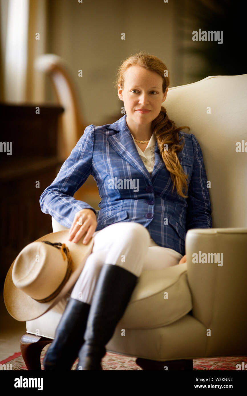 sitting easy chairs