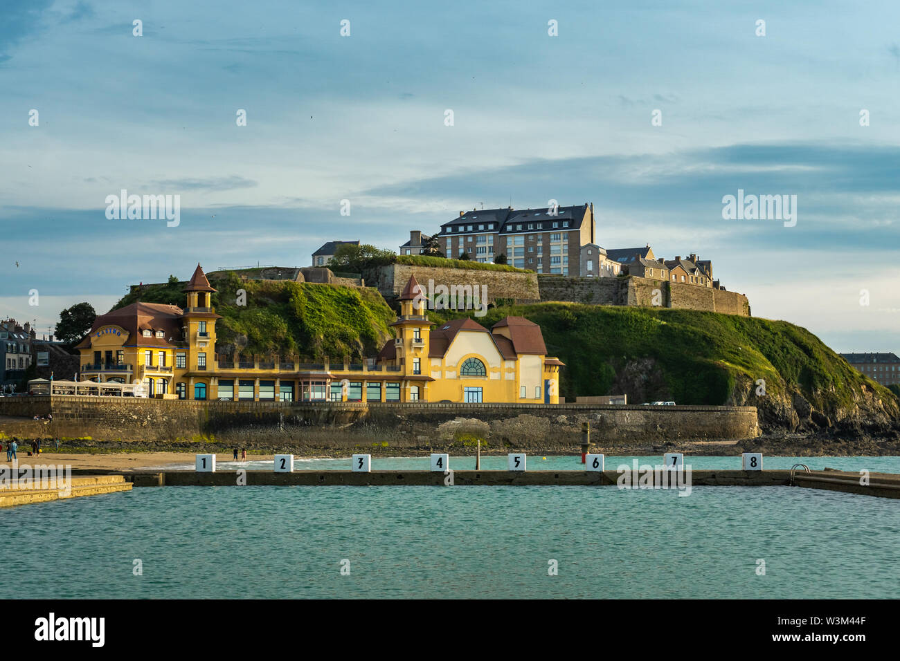 Plage Du Plat Gousset Casino And Historic High Town