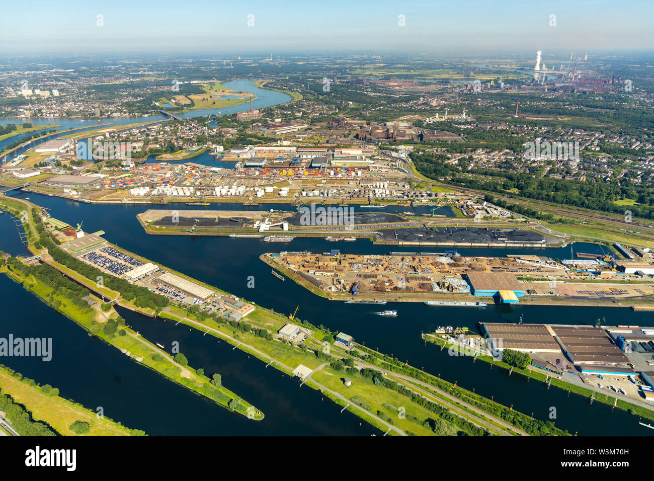 Aerial photo of Duisburger Hafen Duisport AG an der Ruhr with Ruhr estuary into the Rhine in overview and details in Ruhrort in Duisburg in the Ruhr a Stock Photo