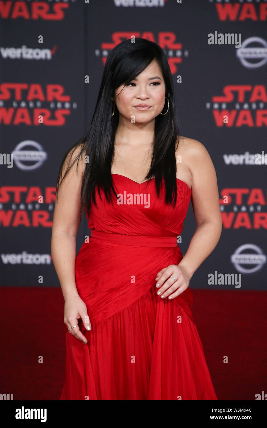kelly marie tran du net worth