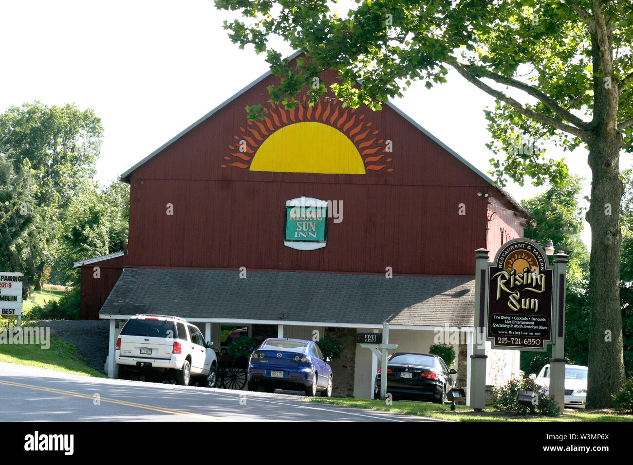 The Rising Sun Inn, historical barn converted in a lodging and