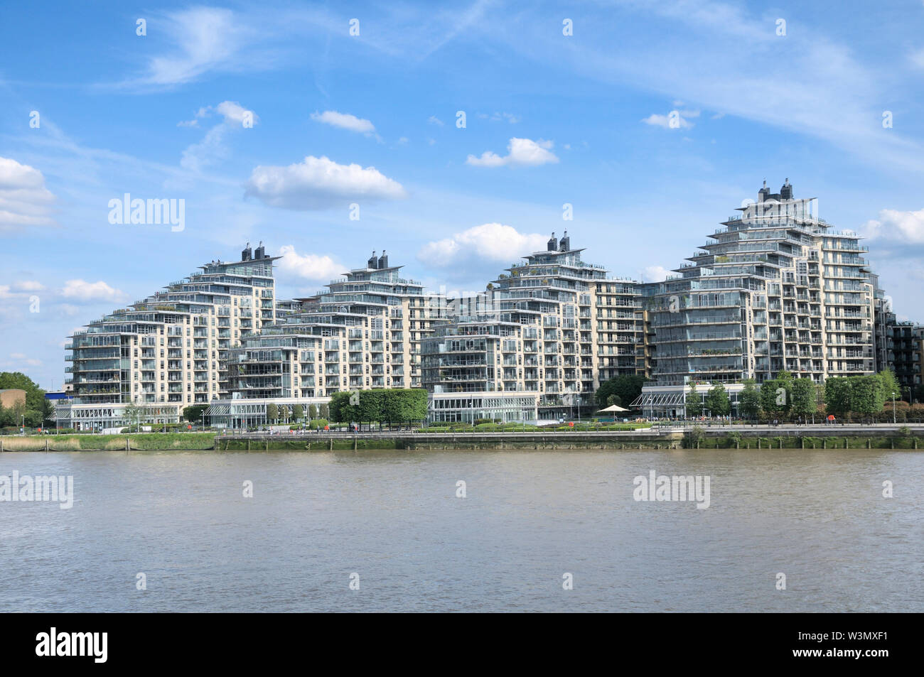 Modern apartments at Battersea Reach Development, Battersea, London Borough of Wandsworth, London, England, UK Stock Photo