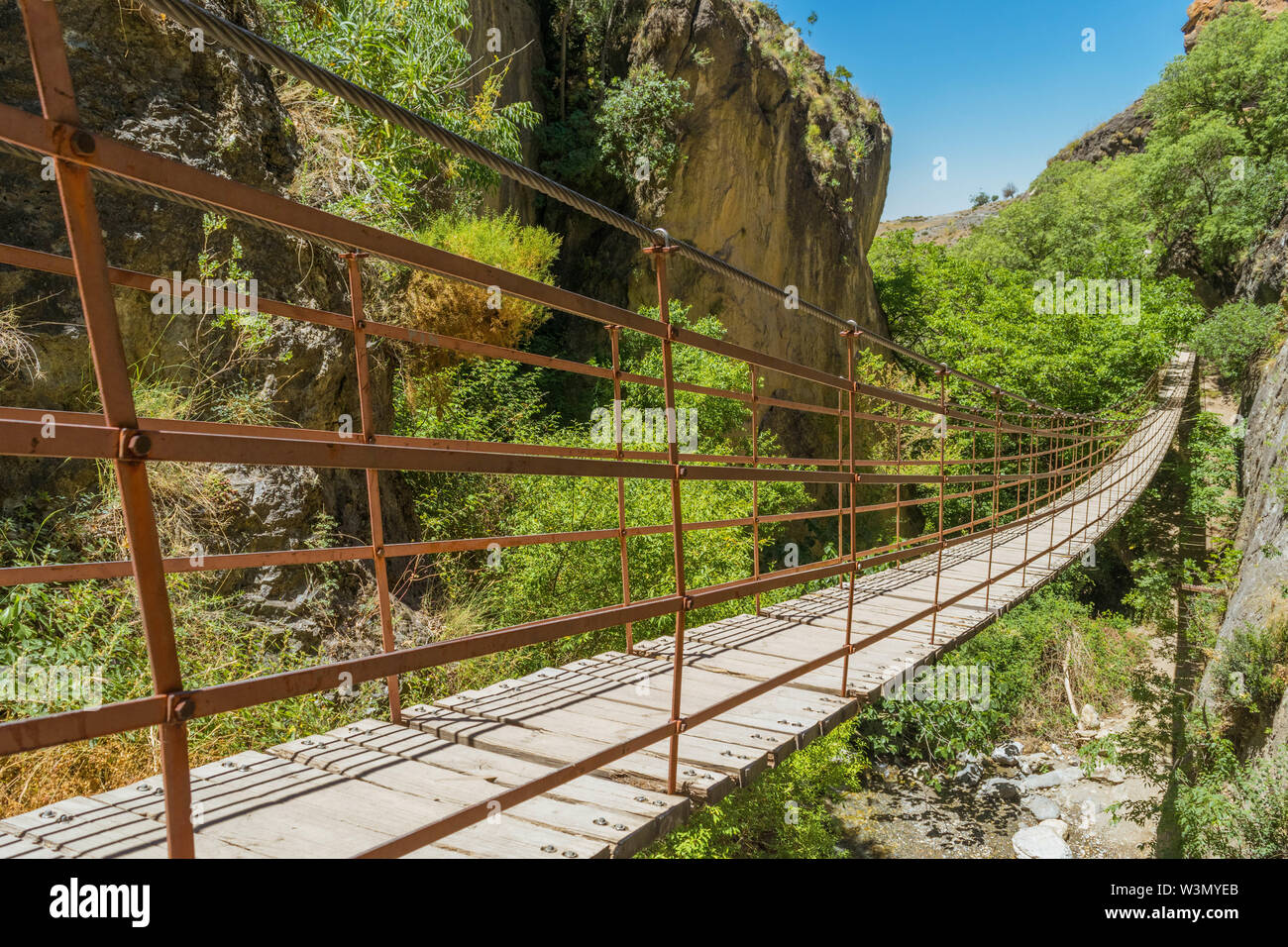 Uno de los puentes de los Cahorros, parte de Sierra Nevada. Stock Photo