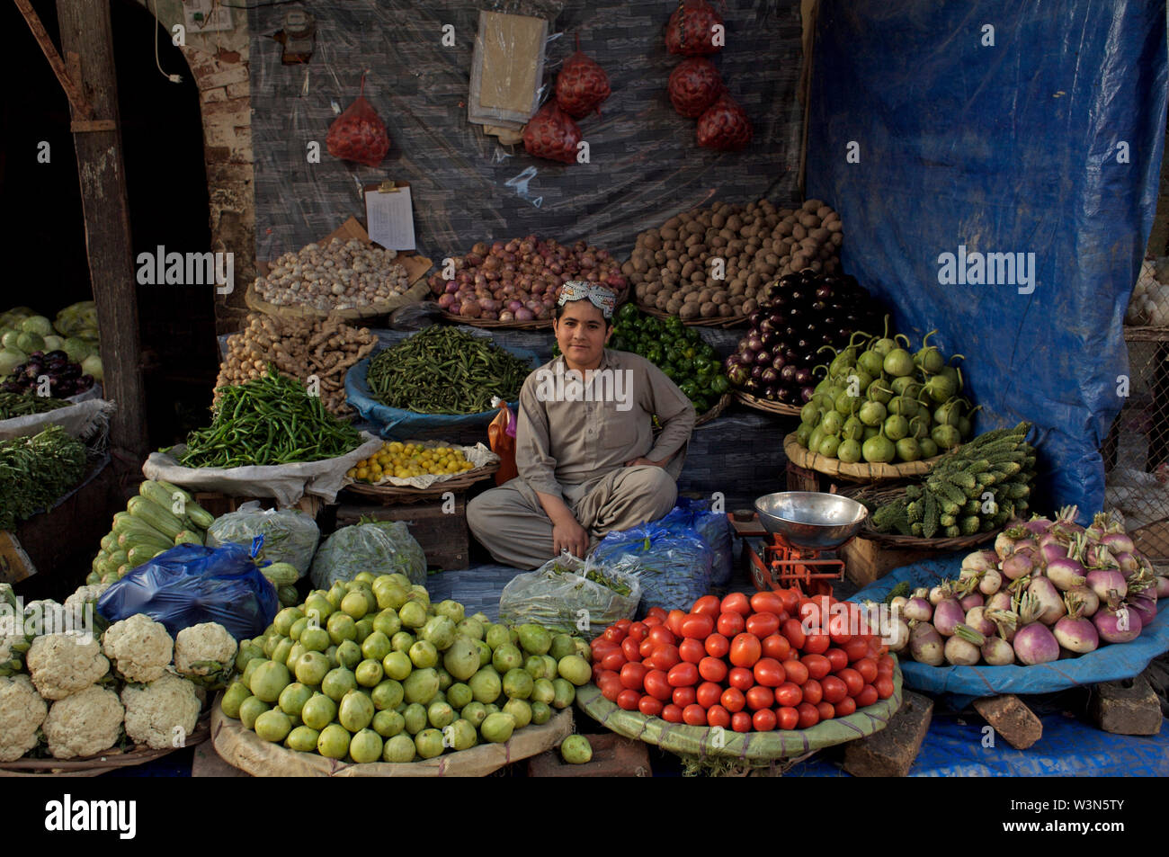 Rawalpindi colour hires stock photography and images Alamy