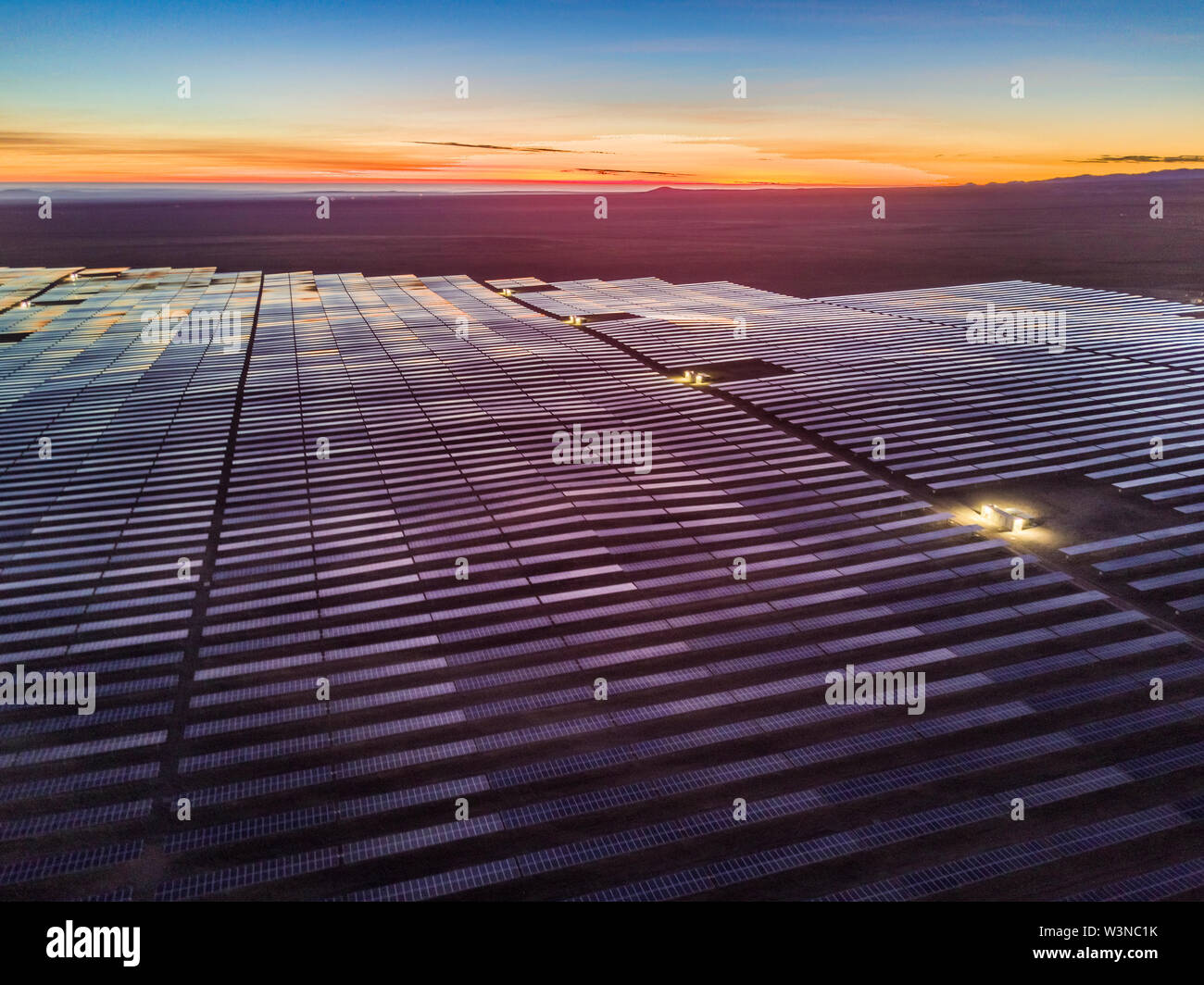Solar panels in atacama desert hi-res stock photography and images - Alamy