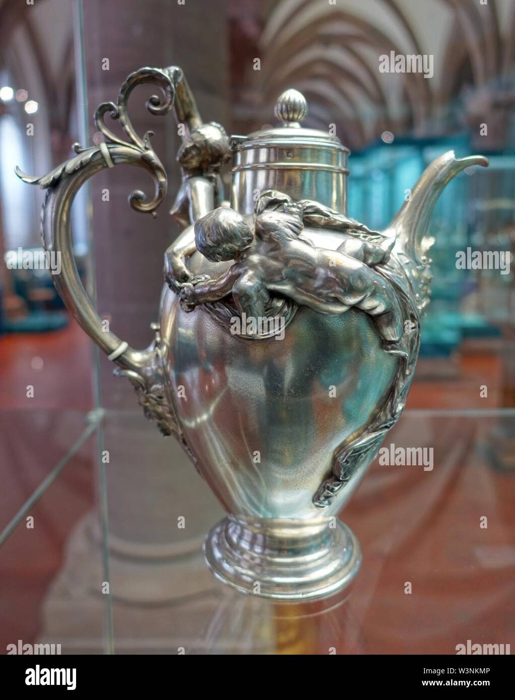 Coffee pot, Christofle & Co., Paris, 1880, silver Stock Photo Alamy