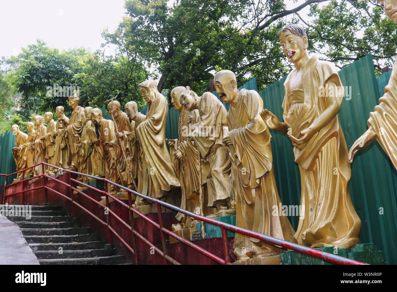 Ten Thousand Buddhas Stock Photo - Alamy