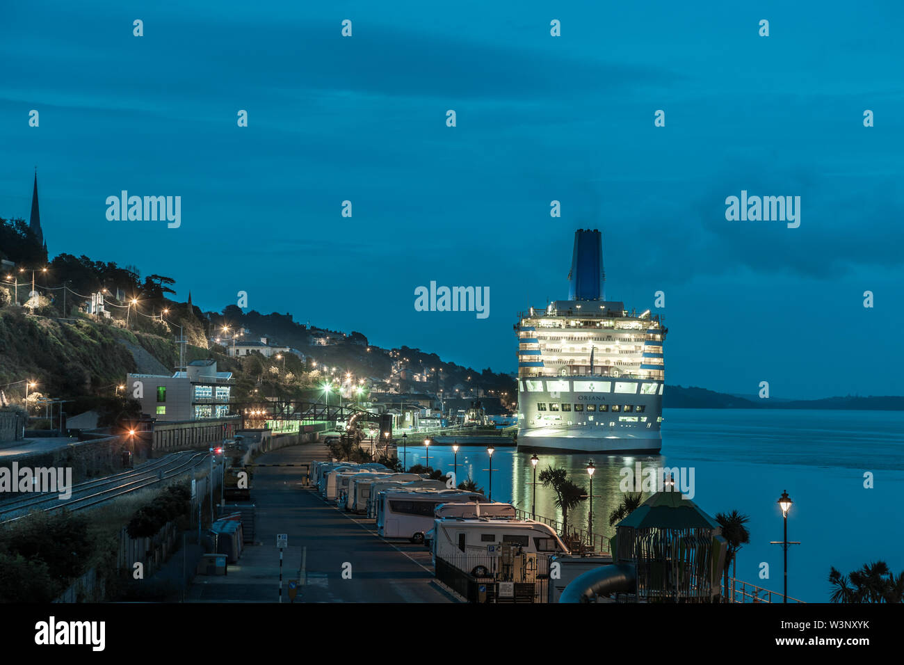 Cobh, Cork, Ireland. 17th July, 2019. P&O Cruise ship Oriana with 1,800 passengers docked at the deep water berth during a overnight stay in Cobh, Co. Cork, Ireland. Credit: David Creedon/Alamy Live News Stock Photo