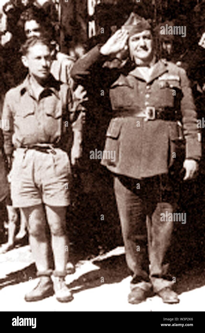 Colonel Beyne (dit d'Artagnan à droite) et Maxime Fischer (dit Anatole à gauche). Stock Photo