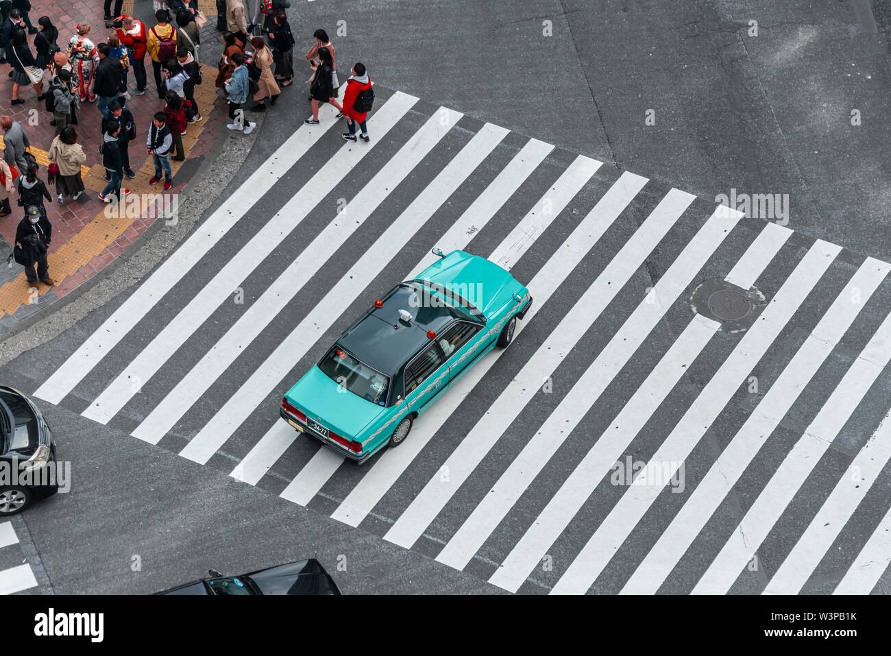 Zebra crossing hi-res stock photography and images - Alamy