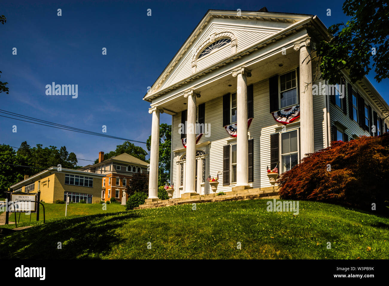 Milford connecticut house hires stock photography and images Alamy
