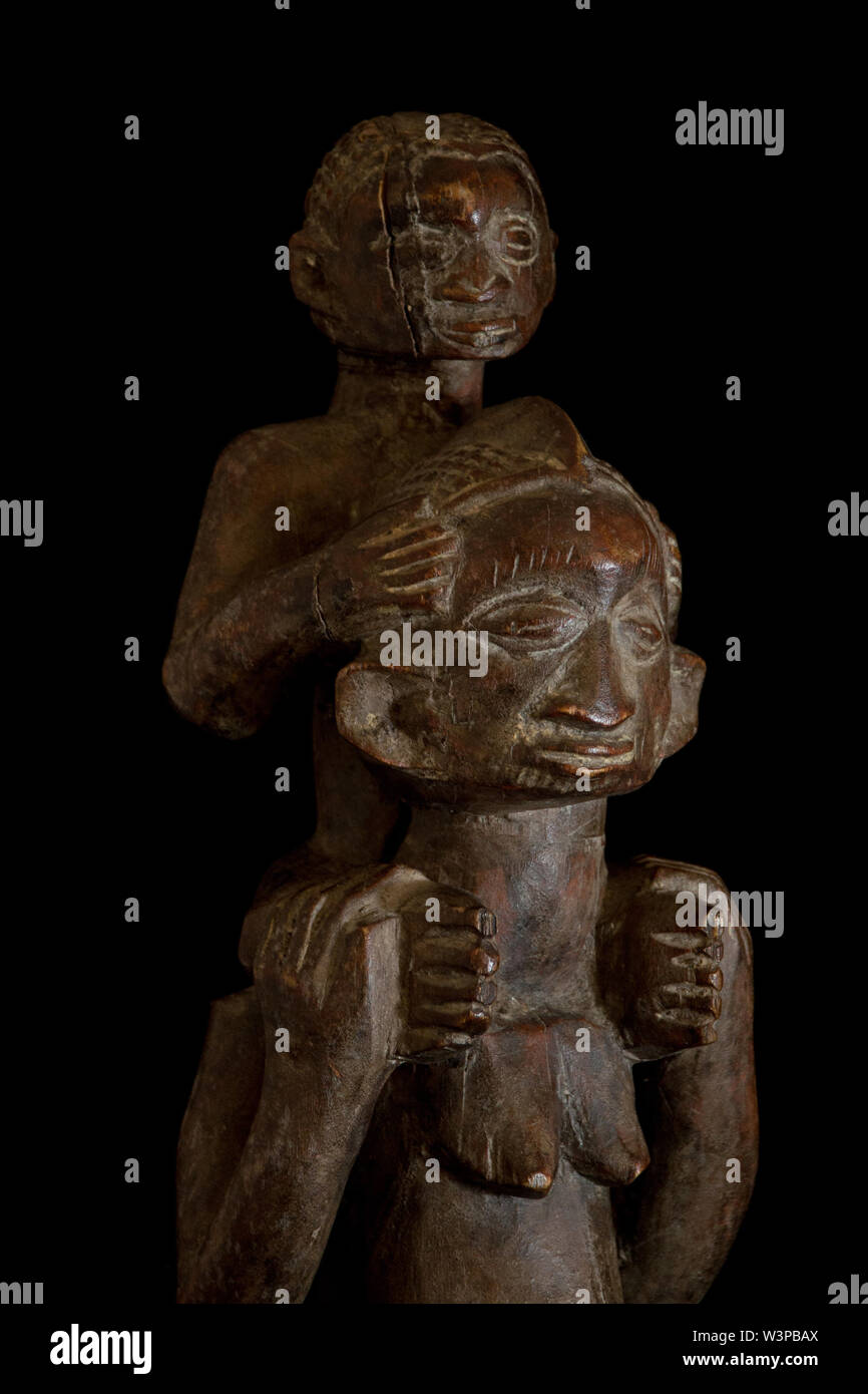 Africa, Mali, tribal art, Dogon statue Stock Photo - Alamy
