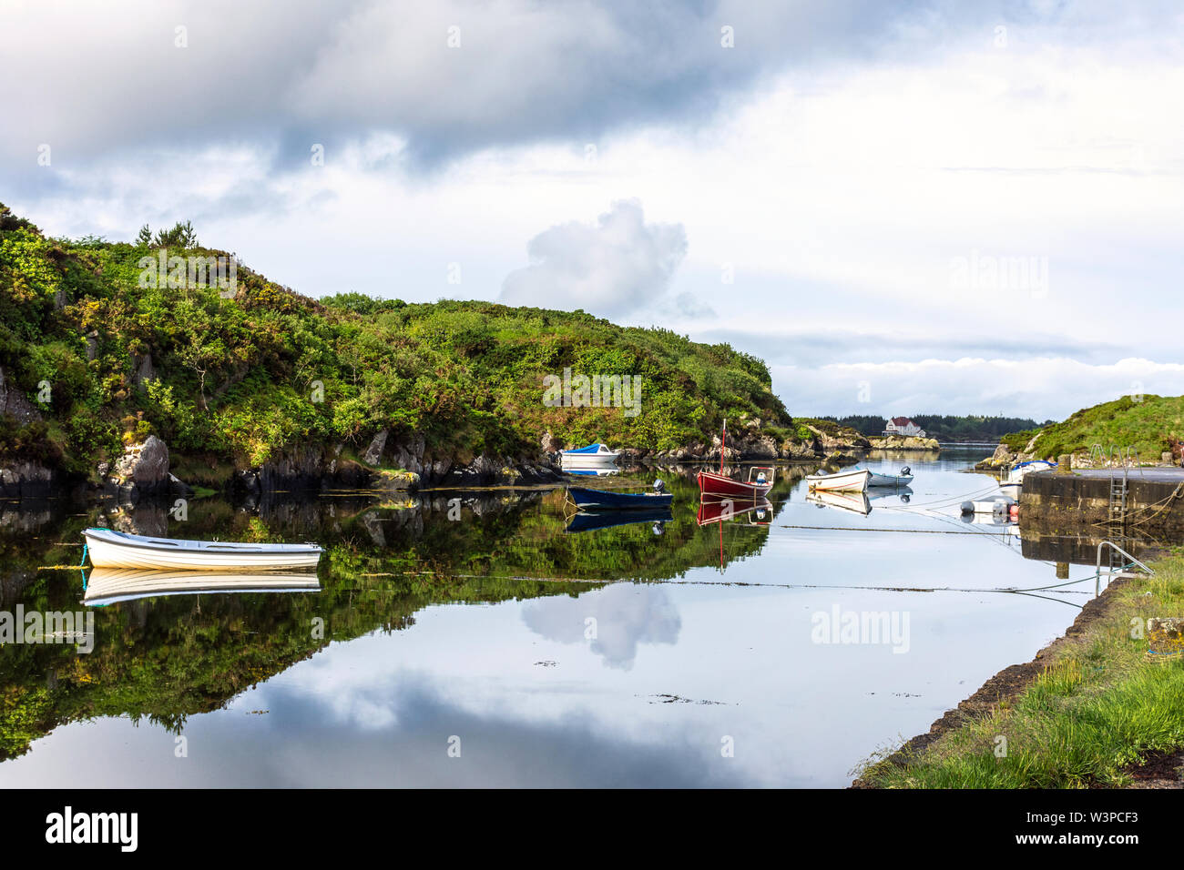 Lackbeg harbour near Burtonport, County Donegal, Ireland. A small fishing port in The Rosses region on the north-west coast. Stock Photo