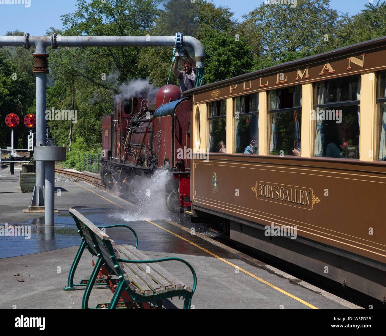 South Africa History: SAR Class MJ1 1673 (2-6-6-0) ca. 1930 Stock Photo -  Alamy