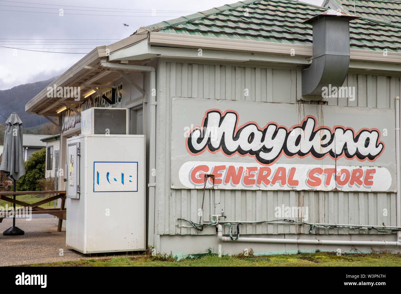 Maydena,Tasmania. General store in the small village of Maydena,Tasmania,Australia Stock Photo