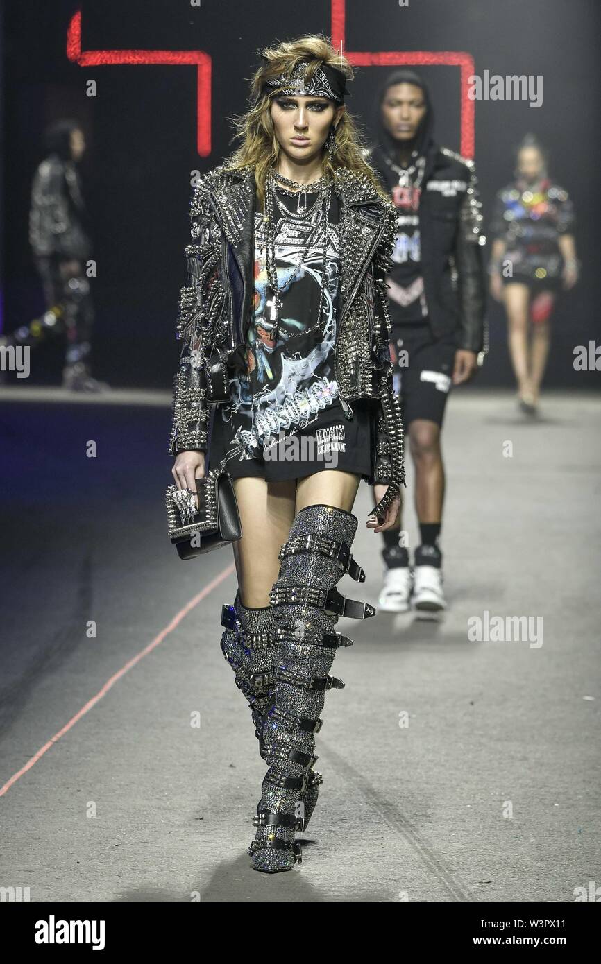 Milan Fashion Week Menswear Spring/Summer 2020 - Philipp Plein - Catwalk  Featuring: model Where: Milan, Lombardy, Italy