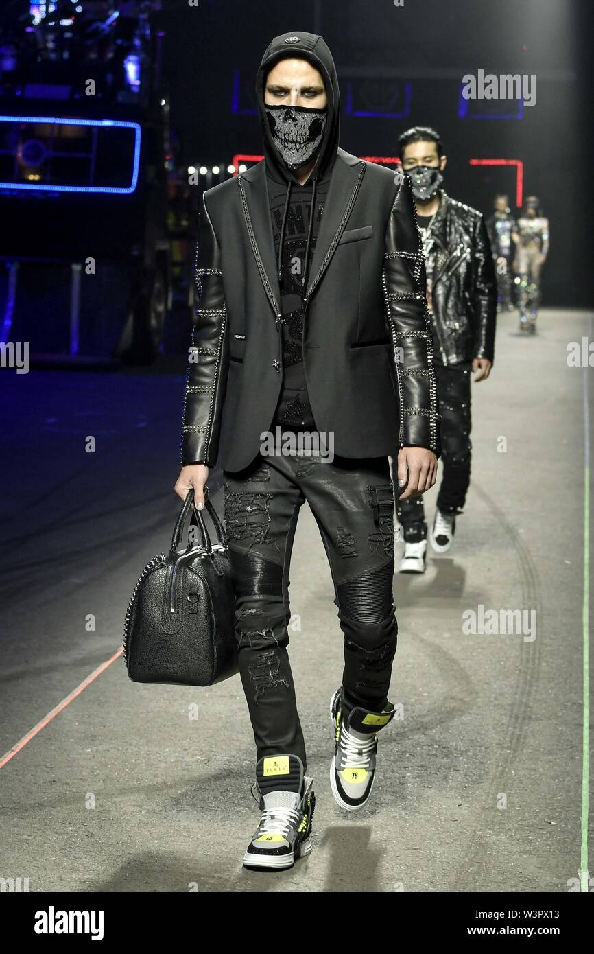Milan Fashion Week Menswear Spring/Summer 2020 - Philipp Plein - Catwalk  Featuring: model Where: Milan, Lombardy, Italy
