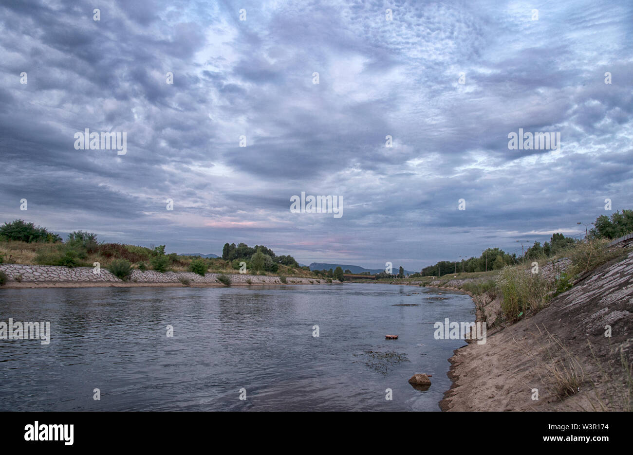 Besides the river hi-res stock photography and images - Alamy