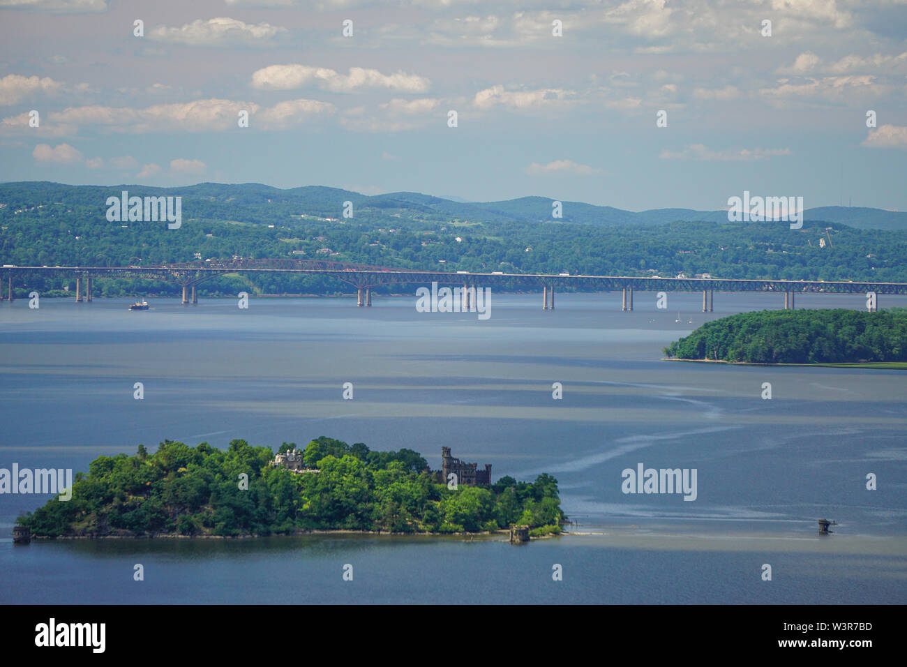Orange Co New York Bannerman S Castle An Abandoned Military