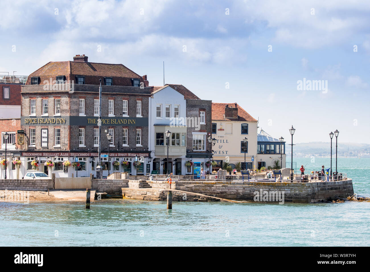 The Spice Island Inn pub, Old Portsmouth, Hampshire, UK Stock Photo