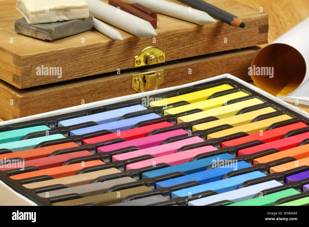 Set of artist's tools for drawing. Pastel chalks Stock Photo Alamy