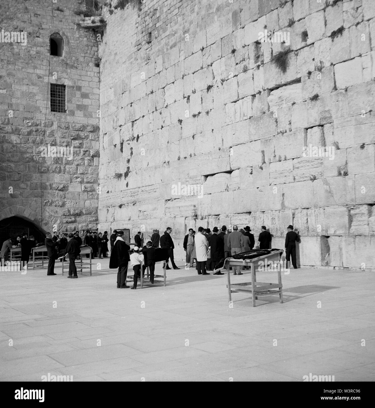 Top 105+ Images Why Is The Wailing Wall Called The Wailing Wall Latest