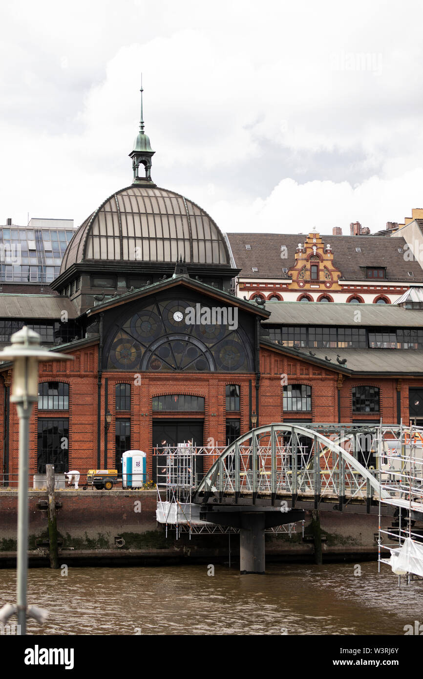 The fish market in hamburg altona hires stock photography and images